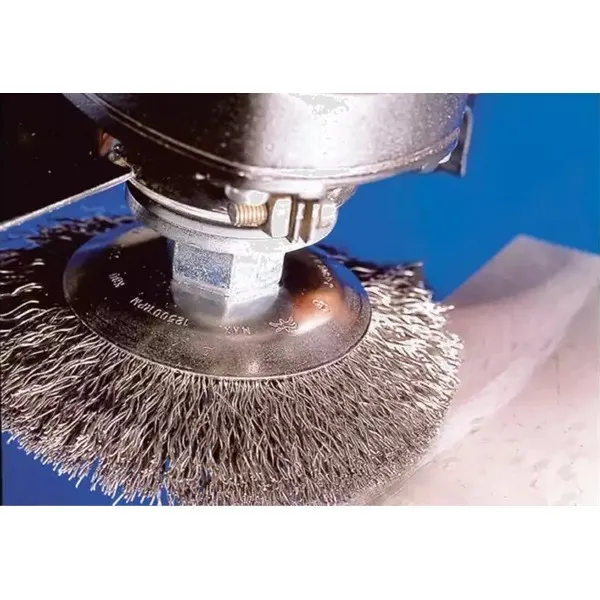 Spazzole coniche con foro filettato PFERD KBU ST