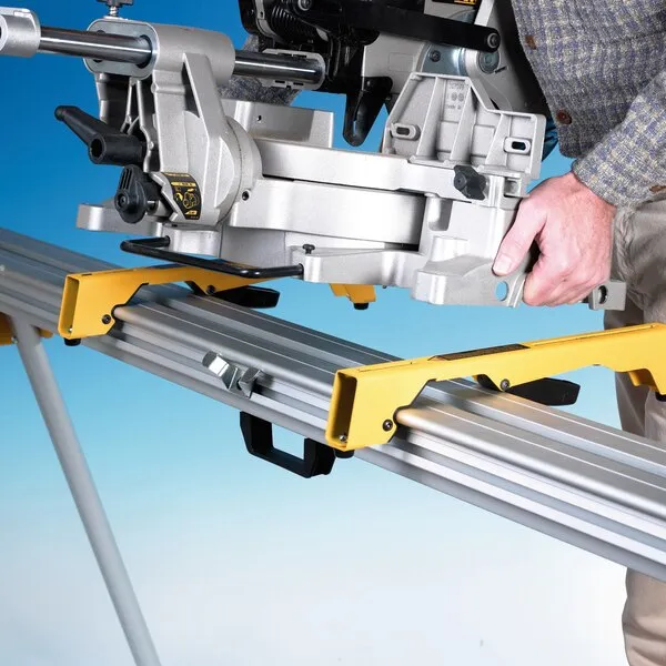Cavalletto di supporto Dewalt DE7023-XJ per troncatrici