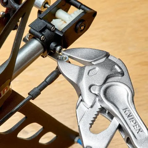Pinza chiave Knipex XS 86 04 100 BK