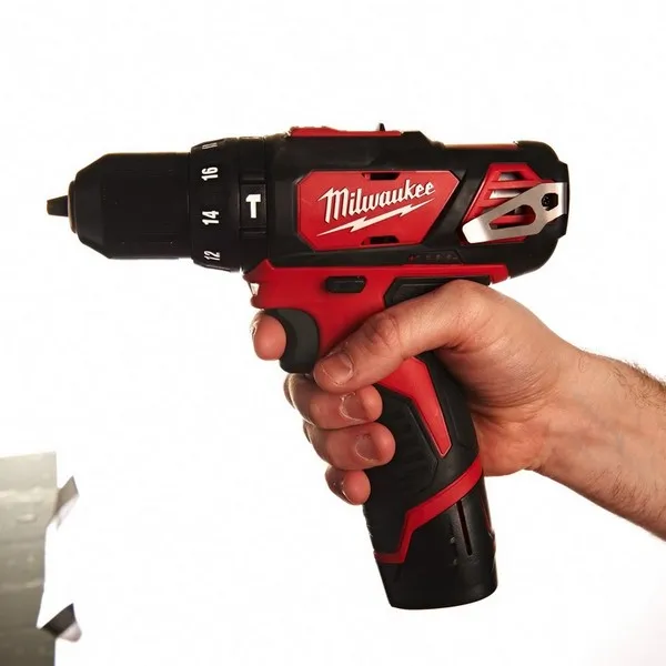 Trapano avvitatore compatto percussione M12 BPD