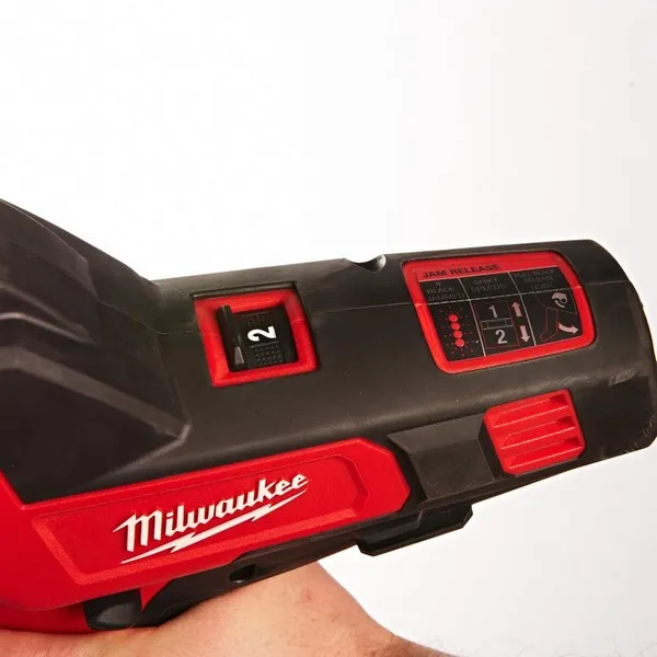 Tagliacavi M12 CC