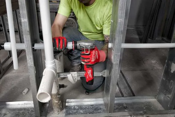Espansore compatto Milwaukee per sistema UPONOR Q&E M12 FPXP