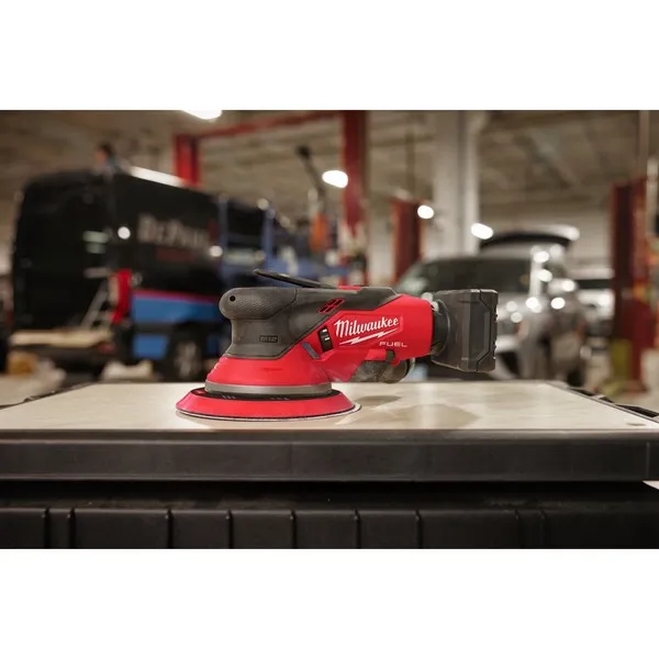 Levigatrice roto orbitale 150mm 12V M12 FROS2.5