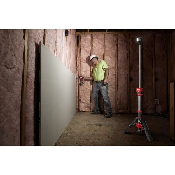 Faro Led con treppiede M12 SAL