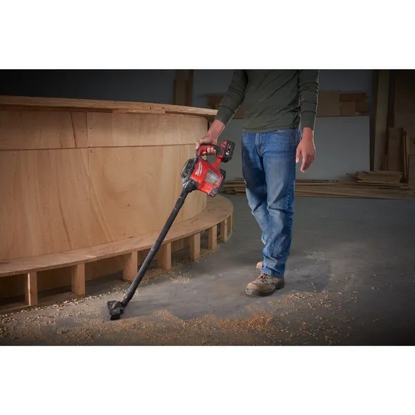 Aspiratore compatto M18 CV
