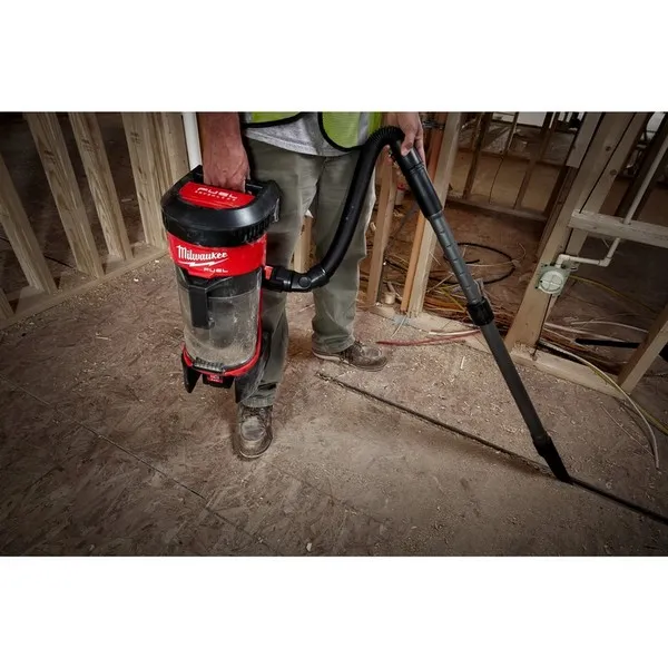 Aspiratore spalleggiato M18 FBPV