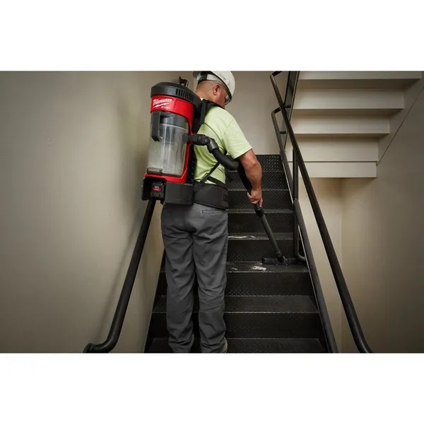 Aspiratore spalleggiato M18 FBPV