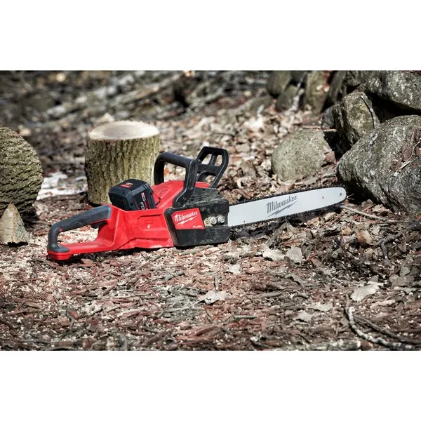 Elettrosega Milwaukee con barra M18 FCHS35