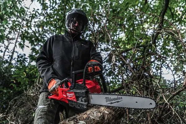 Elettrosega Milwaukee con barra M18 FCHS35