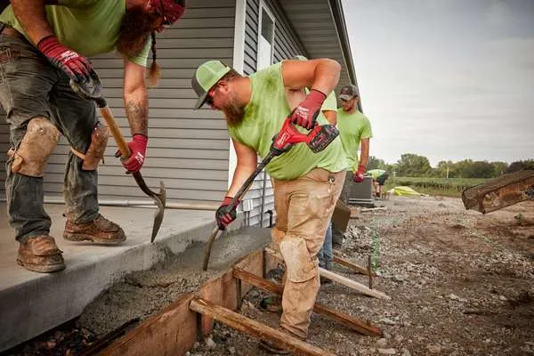 Vibratori per calcestruzzo ad ago Milwaukee M18 FCVN