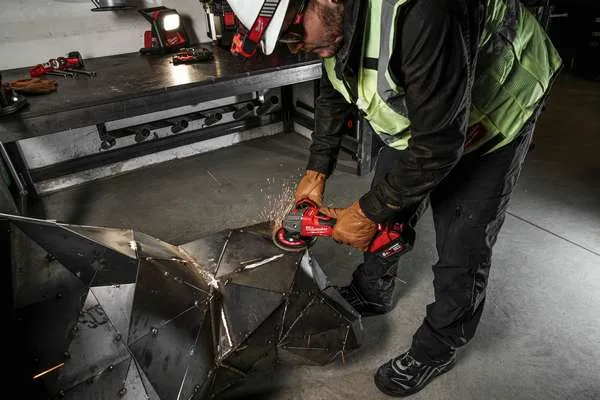 Smerigliatrice angolare Milwaukee M18 FSAG125XB
