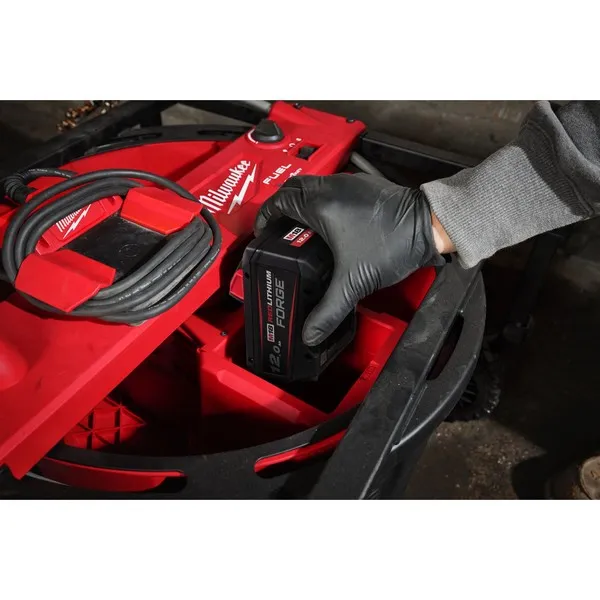 Stasatrice ad alta velocit 18V - 12 Ah M18HSFM