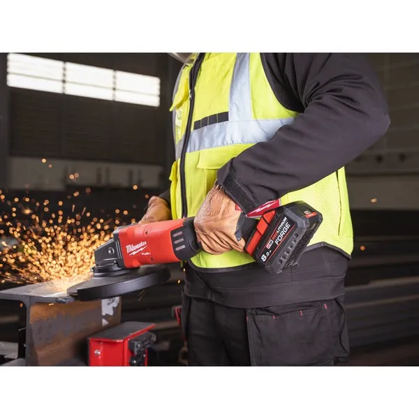 Smerigliatrice 18 Volt FORGE M18 ONEFLAG230XPDB