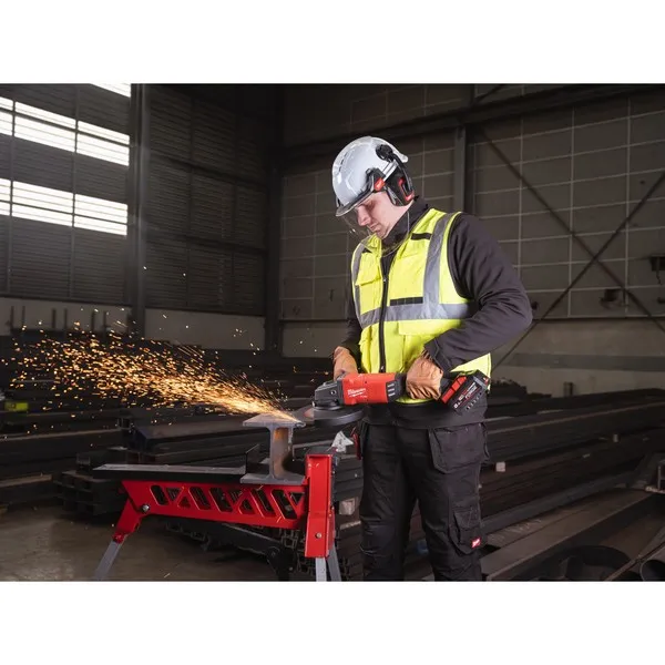 Smerigliatrice 18 Volt FORGE M18 ONEFLAG230XPDB