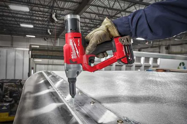 Rivettatrice Milwaukee ONE-KEY M18 ONEFPRT
