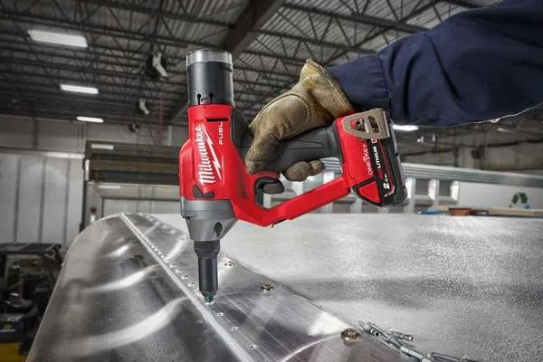 Rivettatrice Milwaukee ONE-KEY M18 ONEFPRT