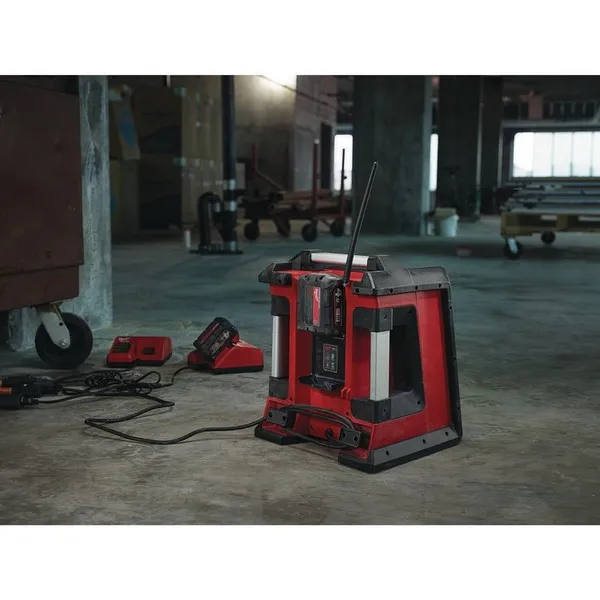 Radio da cantiere M18 RC