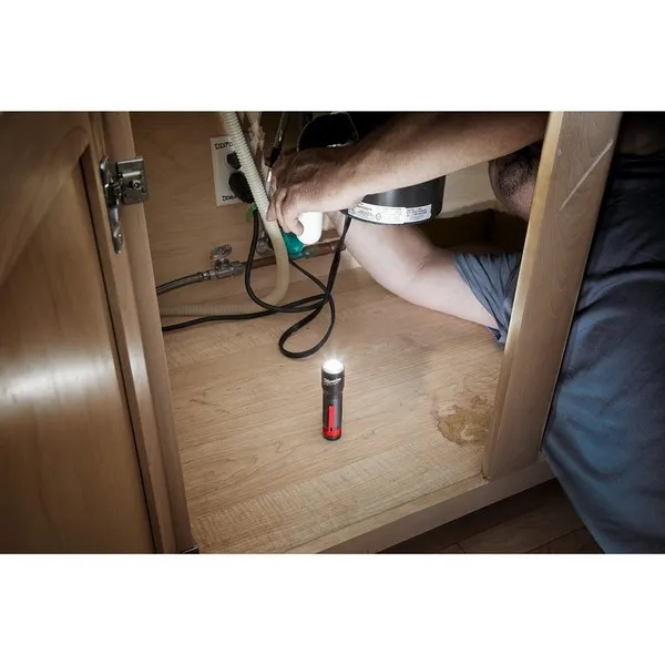 Torcia compatta alcalina ML-LED