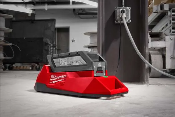 Caricabatterie Milwaukee RedLithium MXF C