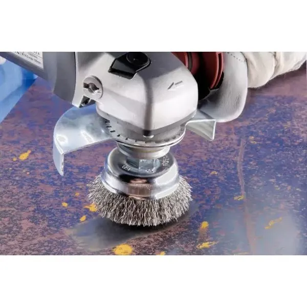 Spazzole a tazza con foro filettato PFERD TBU ST