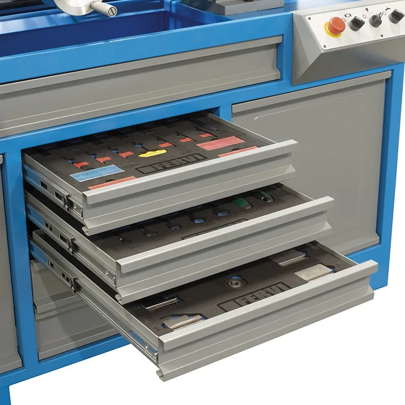 Tornio parallelo con inverter e visualizzatore T900I2A/FULL